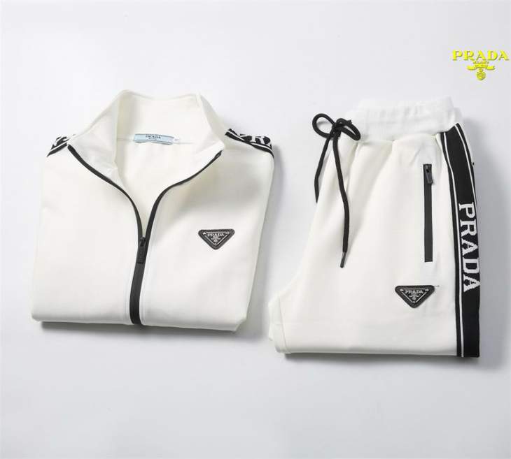 Picture of Prada Sweater Suits _SKUPradaM-2XL12yr0241836